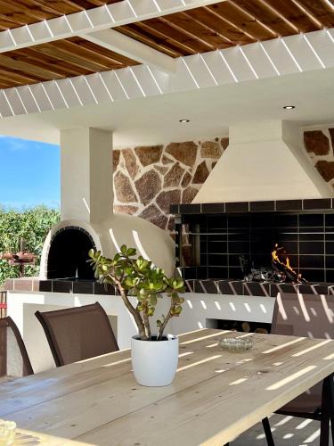 Fiolitis Apartment | Korithis Apartment