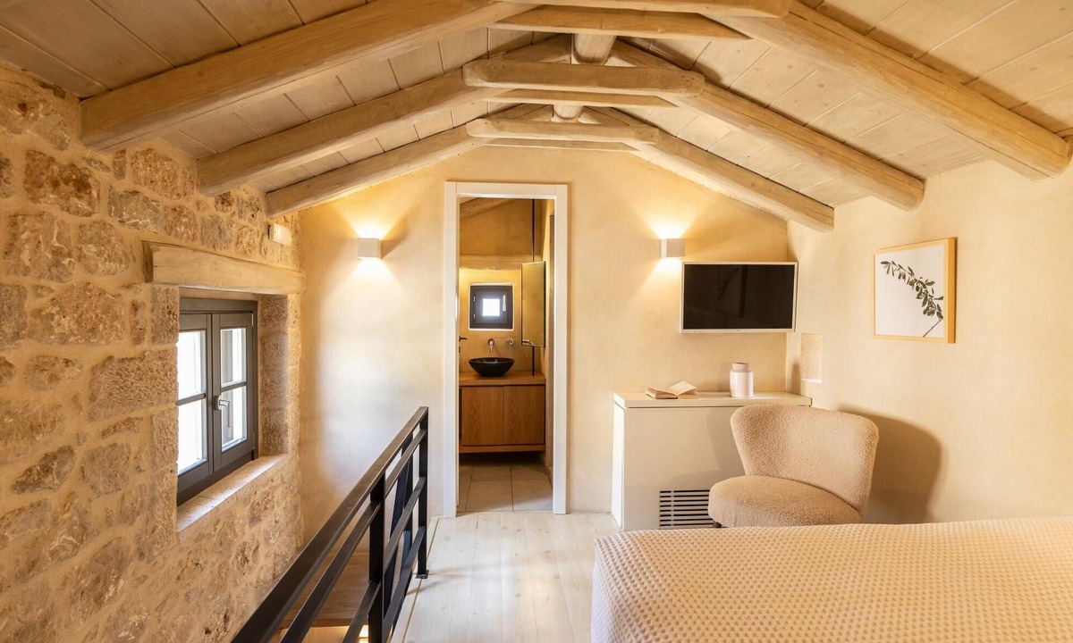 Oitylo House | Korona Boutique Hotel - Junior Suite