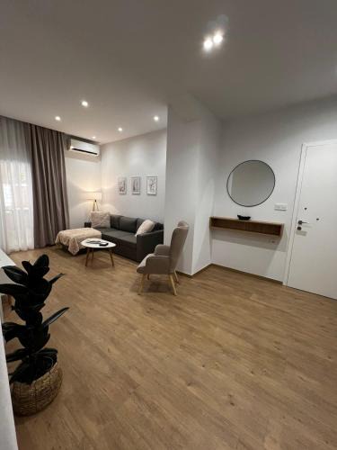 Lamia Apartment | La Maison Luxury