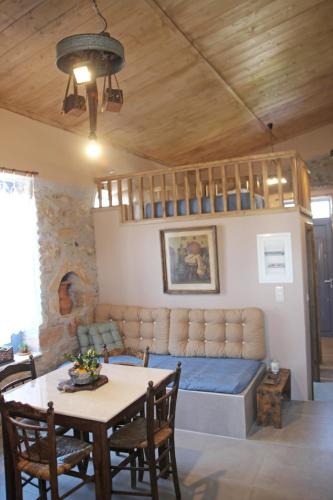 Koulkouthiana House | Laini Guest Houses