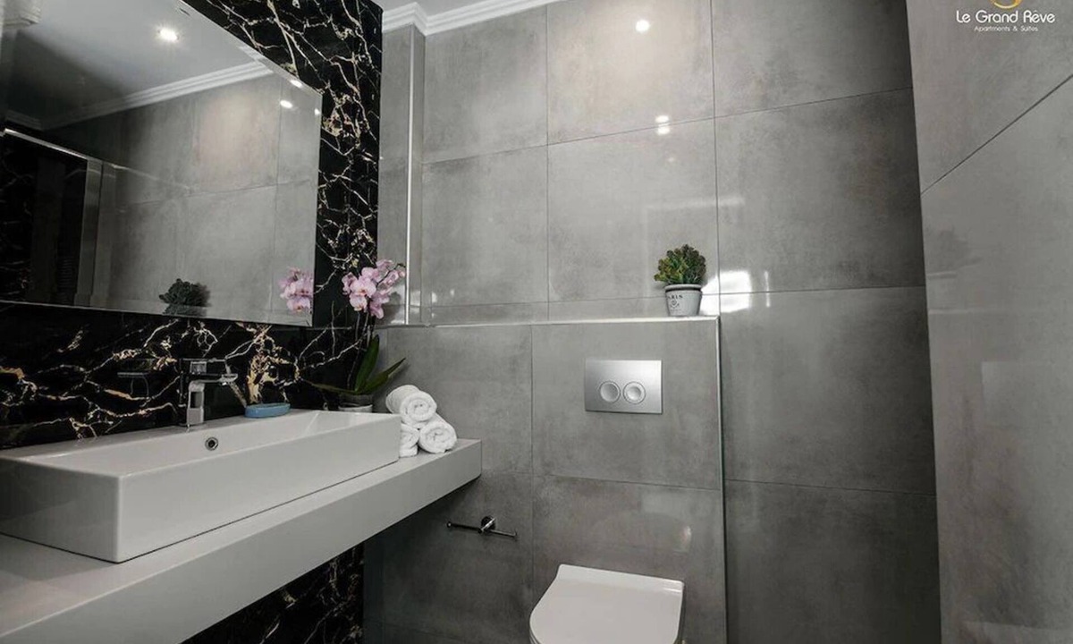 Gerakini Apartment | Le Grand Rêve Junior Suite 2
