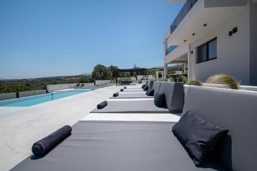 Kirianna Villa | LeEva Oasis Villa