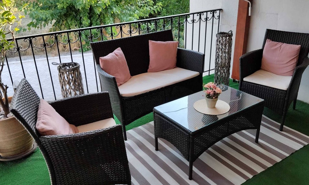 Vamos Apartment | Little Lotus Apartment