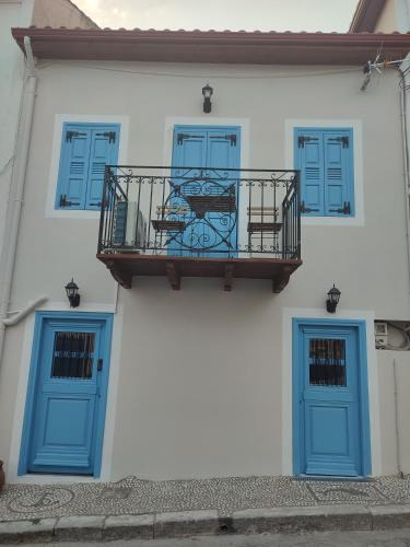 Galaxidi Apartment | Loukas