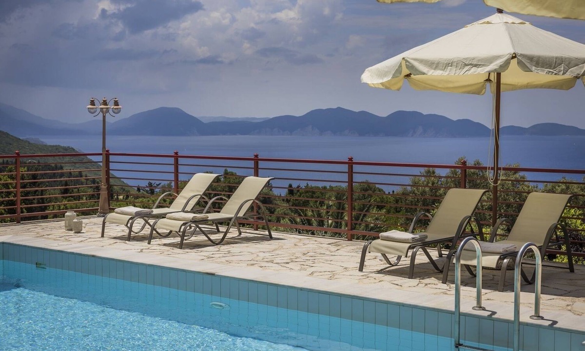 Tzamarelata Villa | Luxurious villa Alkyoni with private pool near Fiscardo