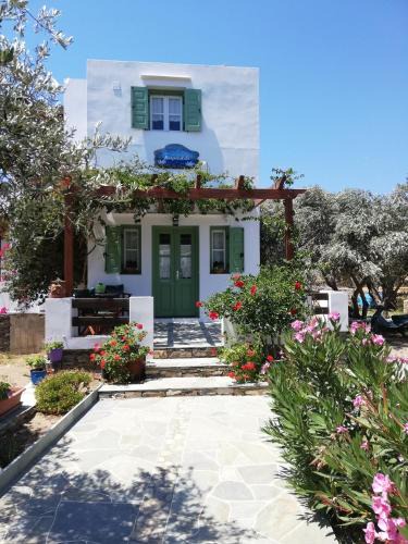 Platis Gialos Apartment | Madilides