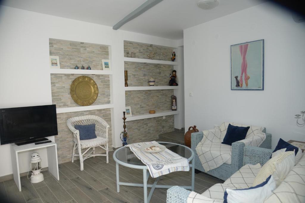 Skopelos Apartment | Mania's House