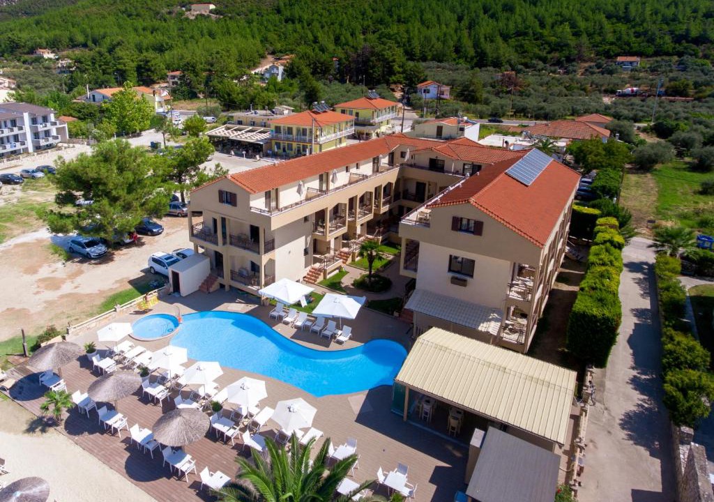 Skala Rachoniou Hotel | Mediterranean Beach Hotel
