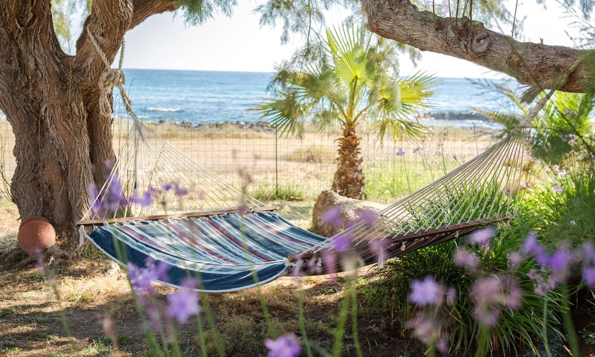 Falassarna House | "Mera" Falasarna BeachFront, Getaway With Jacuzzi, Amazing Sunset.