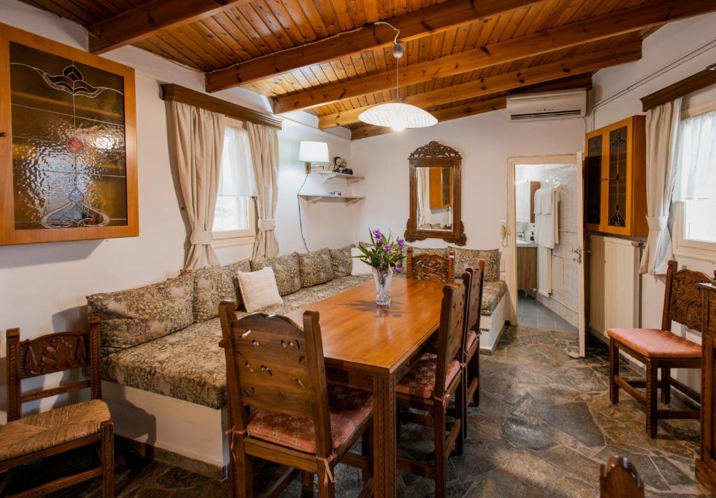 Skotino House | Minas Farm Cottage