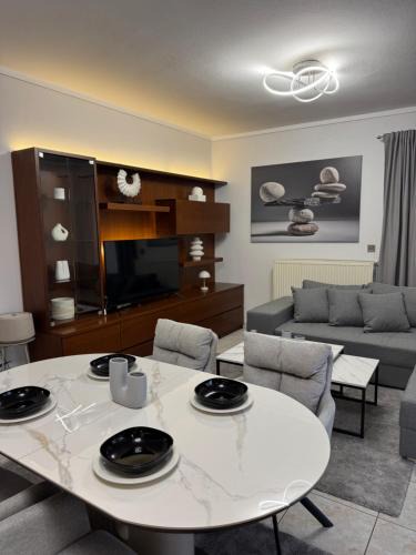 Neoi Epivates Apartment | Mnēmes Apartment