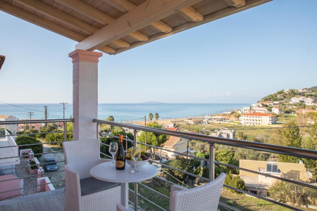 Agios Stefanos Avliotes Apartment | Moros Apartments