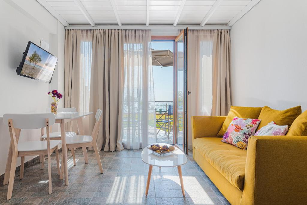 Potokaki Apartment | Naftilos Residences II