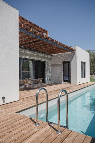 Aktio-Vonitsa Villa | NIMA Suites