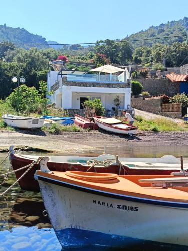 Central Greece Villa | On The Sea Suite&Spa