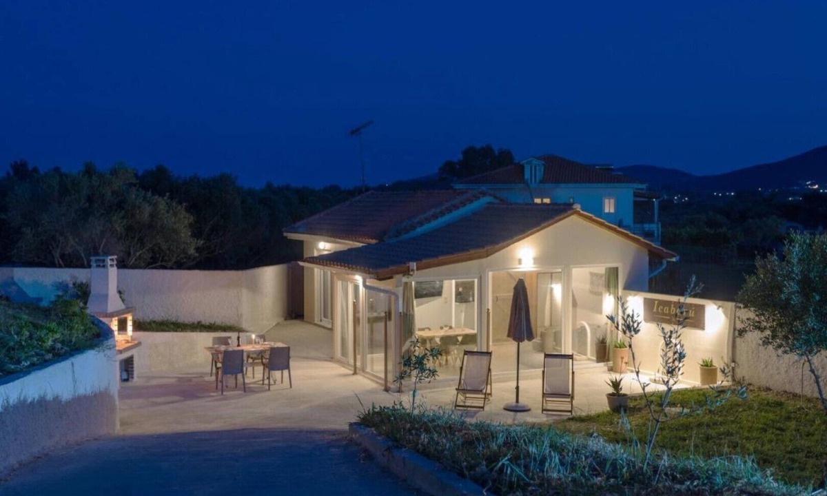 Zakynthos House | One-Bedroom House for 4 people
