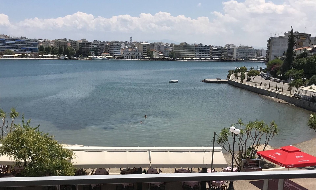 Chalcis Apartment | oneiropagida, Dream Catcher