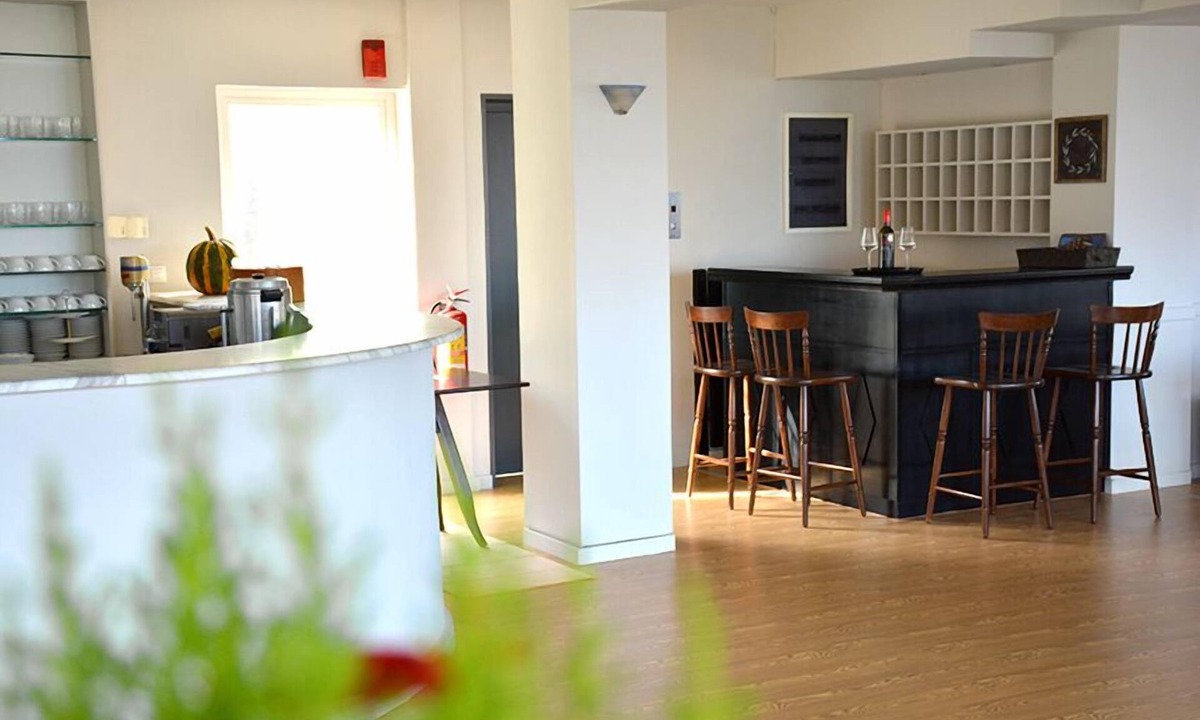 Agios Petros Hotel | PARNON HOTEL
