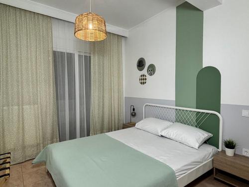 Serres Apartment | Peachy & Cozy
