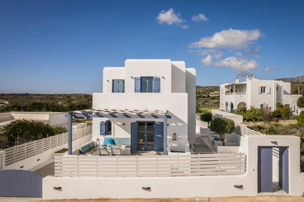 Aliki House | Pebble Summer House