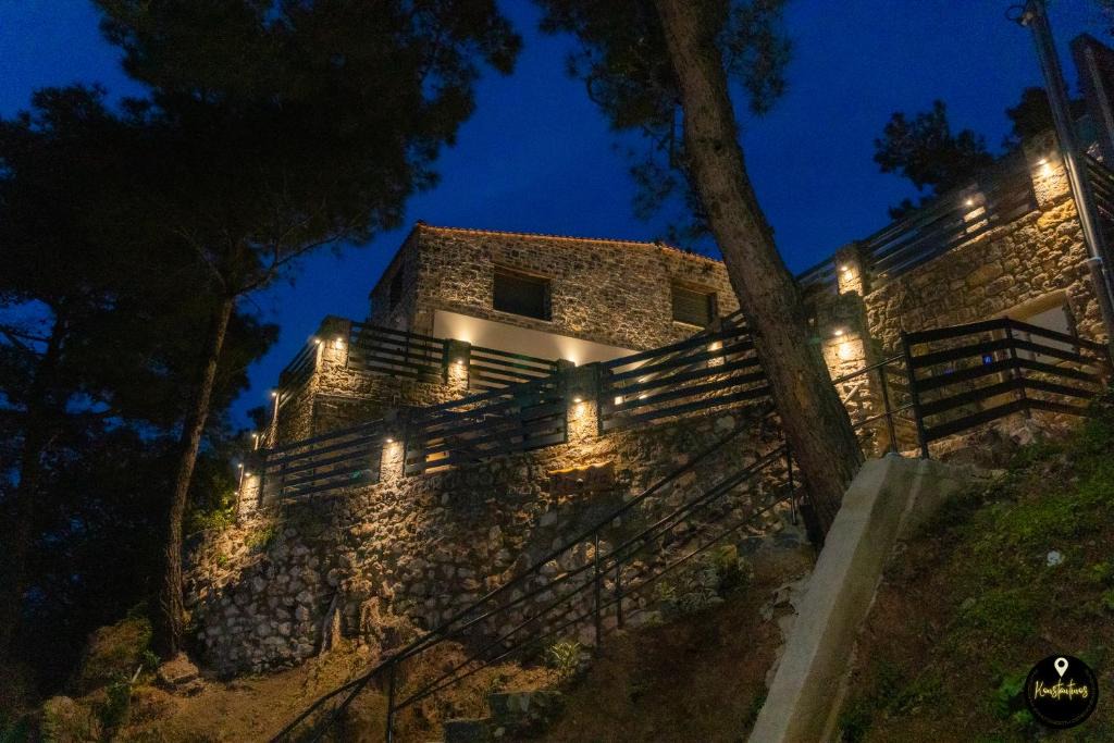 Avgonyma Bed & Breakfast | Pinolia Rooms
