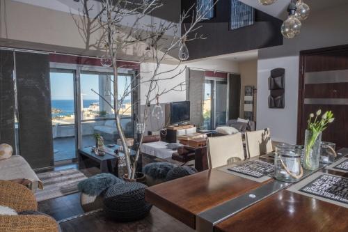 Relux | Agios Nikolaos