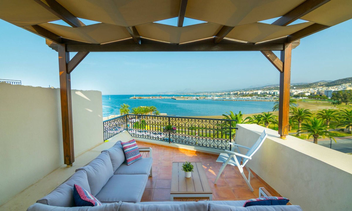Old Town Rethymnon Apartment | Rethymno old city penthouse
