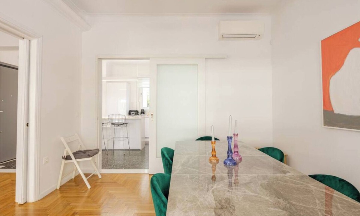 Ilisia Apartment | Rodothea apartment 2, 3 bedroom Sunny & Luxury apartment in the heart of Athens