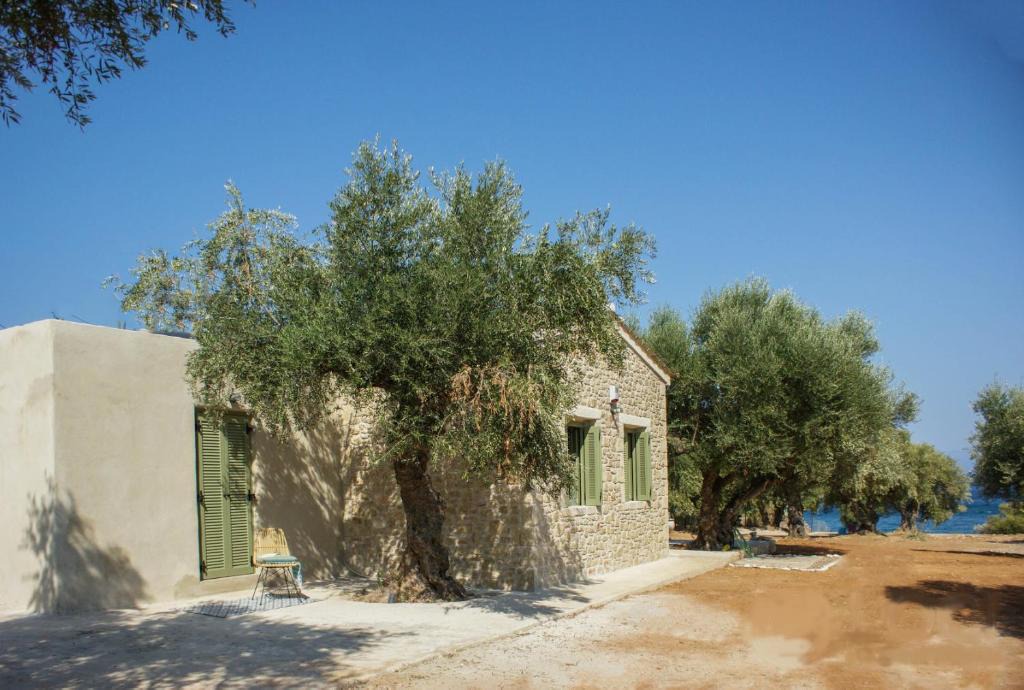 Aipeia Villa | Sea You Soon - Chrani seaside cottage by the beach
