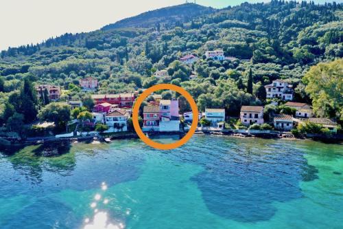 Agia Pelagia Chlomou Apartment | SeaFront Villa Ourania