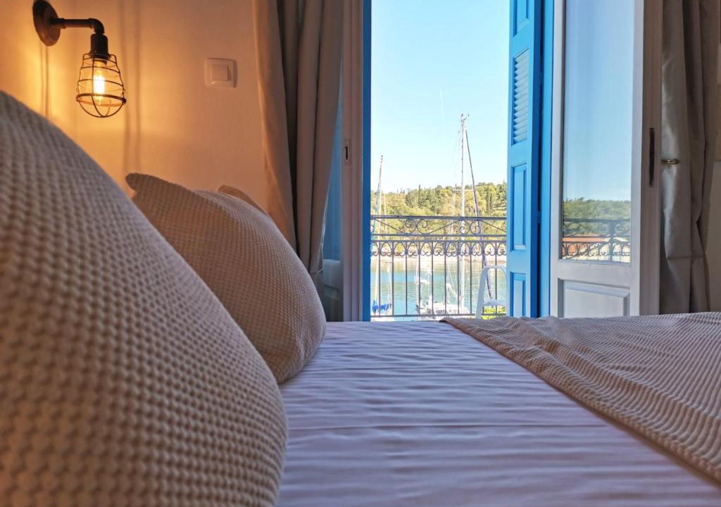 Galaxidi Bed & Breakfast | Seamore Pension