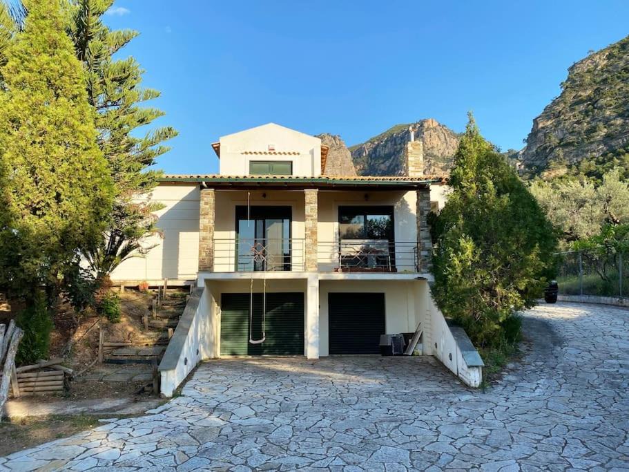 Zakhloritika House | Sens de Dieu - Private luxury