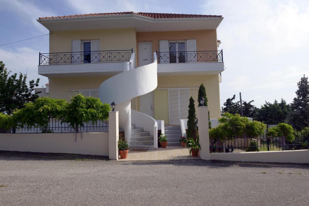 Nikopolis House | SIMOS' sea view house