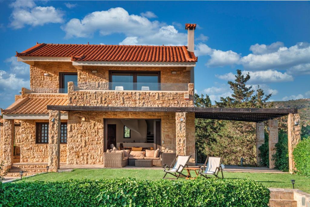 Legrena House | Sounio Beachfront Villa