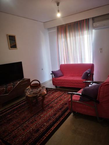 Alexandroupoli Apartment | Spacious Family-Friendly 2BR Flat Near City Center
