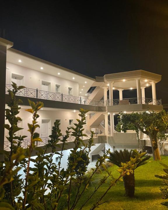 Lygia Apartment | Staikos
