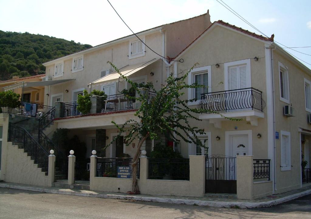 Agia Efimia Apartment | Starvillas Apartments and Studios