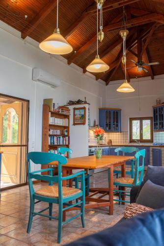 Zagora-Mouresi Apartment | Sunray Luxury Apartment Zagora with piano