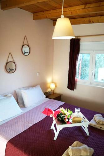 Agios Vasileios House | Taki's & Anna's