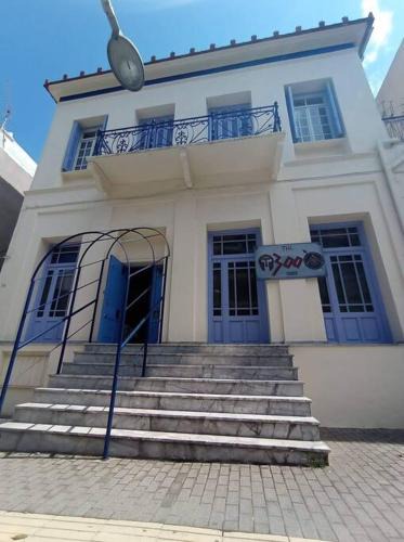 Sparta House | The -300 -a centrally located heritage home
