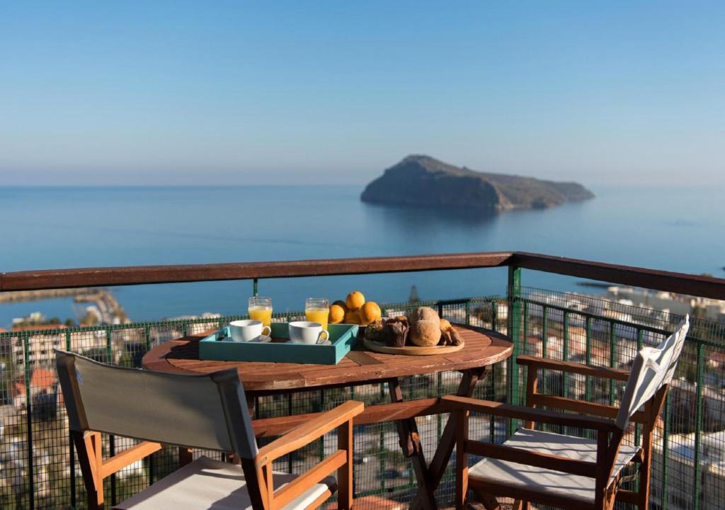 Platanias Town House | The Hillside Home