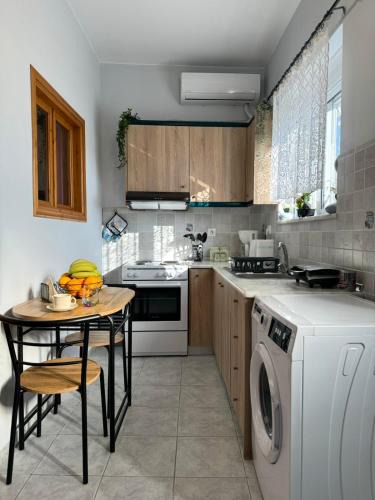Petaloudes Apartment | The Sunlit Retreat