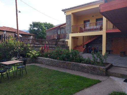 Agios Germanos House | Traditional Guesthouse Vrigiis