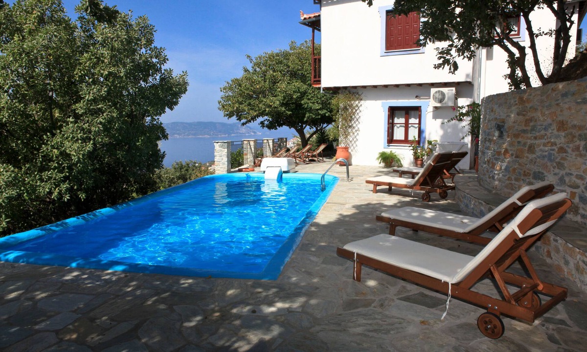 Glossa Villa | Traditional Villa Maria O with fantastic view between mountain forest and sea