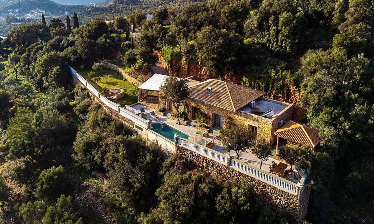 Peponidhes Villa | Unique 4 bedroom villa with total privacy