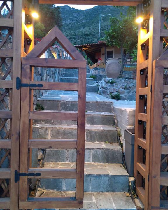 Ilia Apartment | VAGGELIO Rooms 3