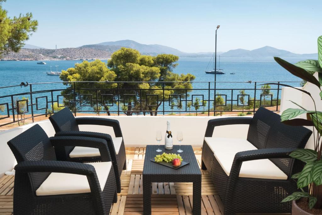 Varkiza Apartment | Varkiza Sea Front Residence