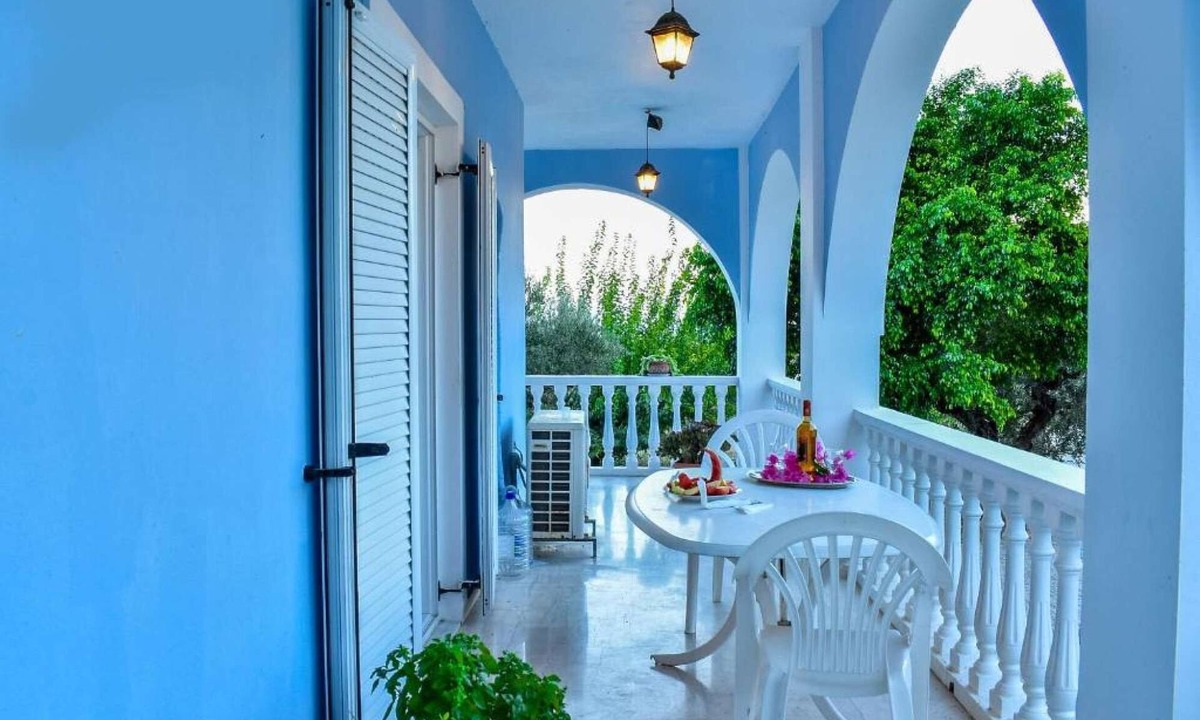 Fiolitis House | Vicky's Village private House-Vicky's Village private House-Vicky's Village private House