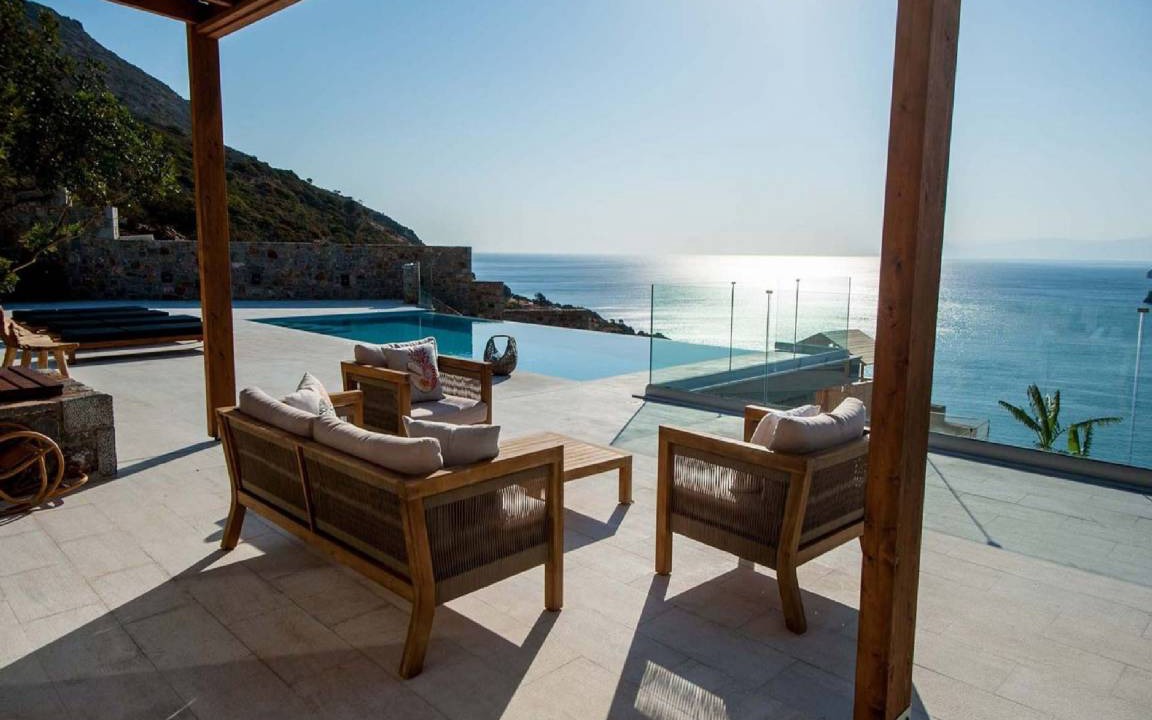 Elounda Villa | Villa ∙ 6 bedrooms ∙ 12 guests