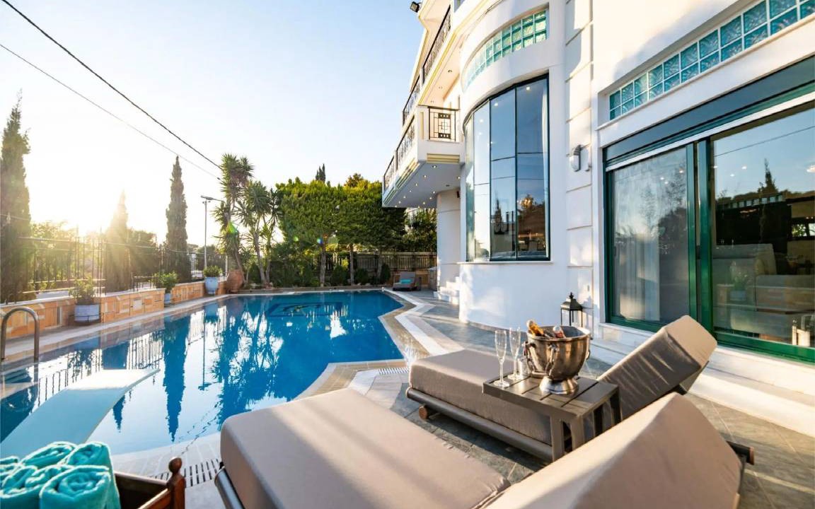 Vari-Voula-Vouliagmeni Villa | Villa ∙ 6 bedrooms ∙ 12 guests